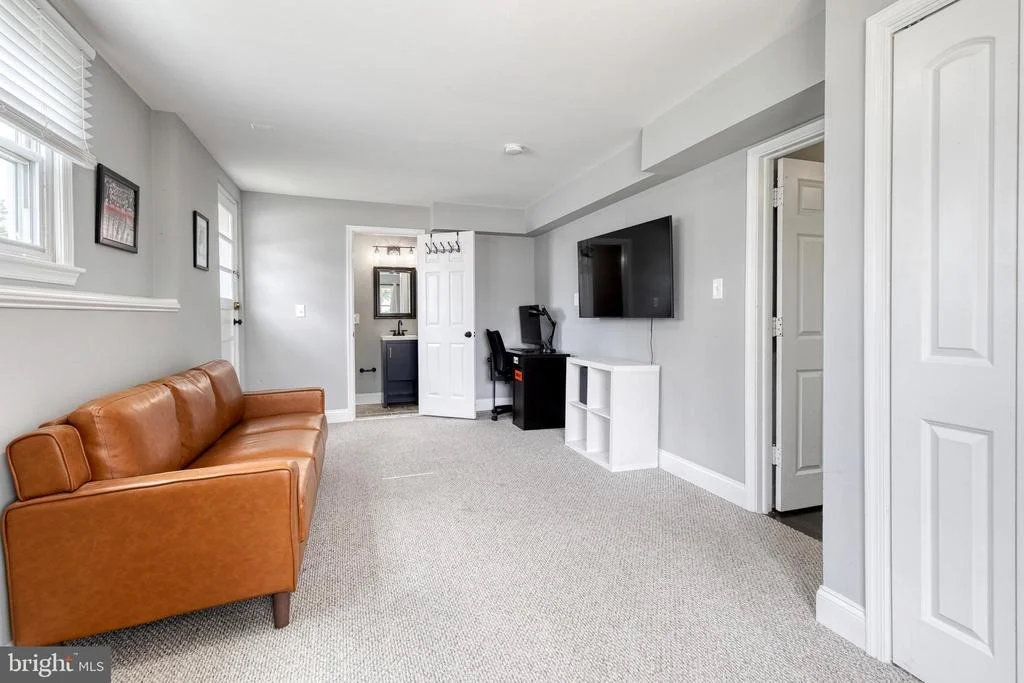 Photo of 5820 HERON DRIVE