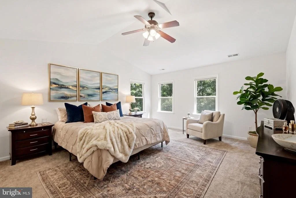 Photo of 9516 PRIMROSE LANE