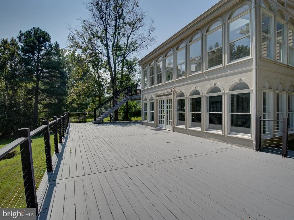 Photo of 11769 HOLLYVIEW DRIVE