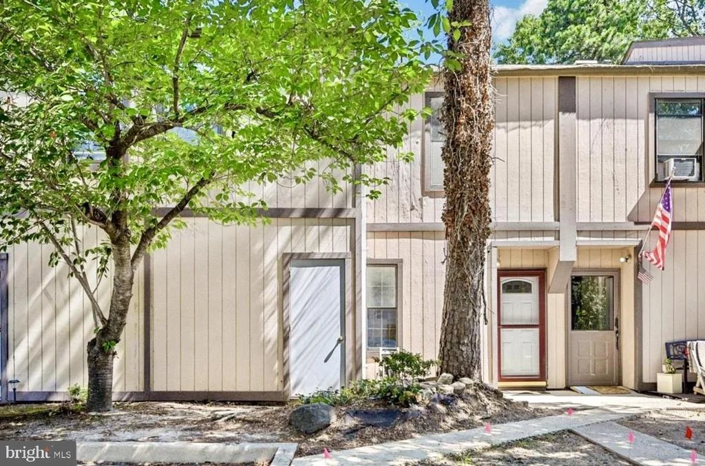 Photo of 1502 BROMLEY ESTS ESTATES