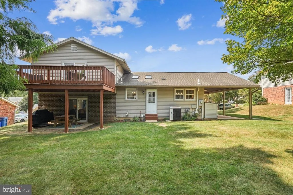 Photo of 2108 EDGEWARE STREET