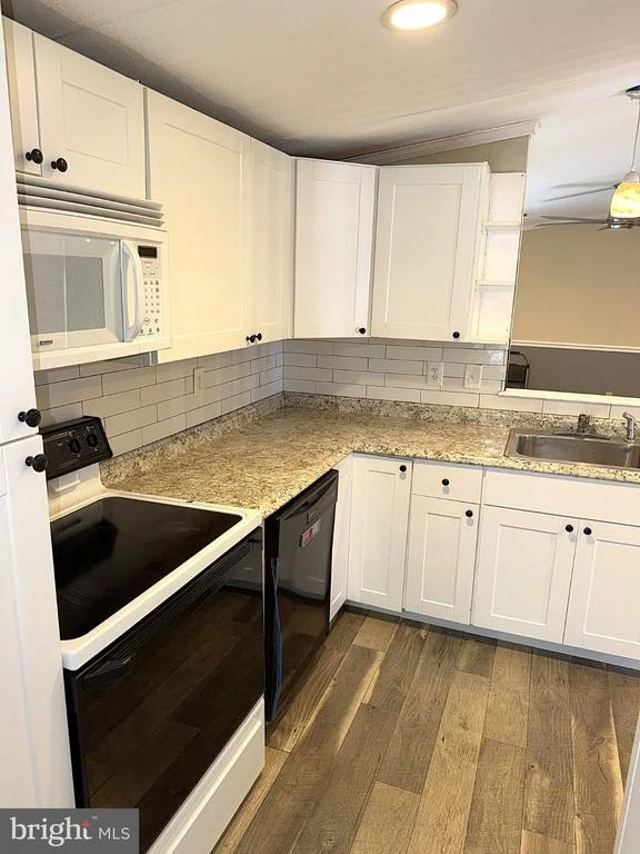 Photo of 486 KEITH ROAD