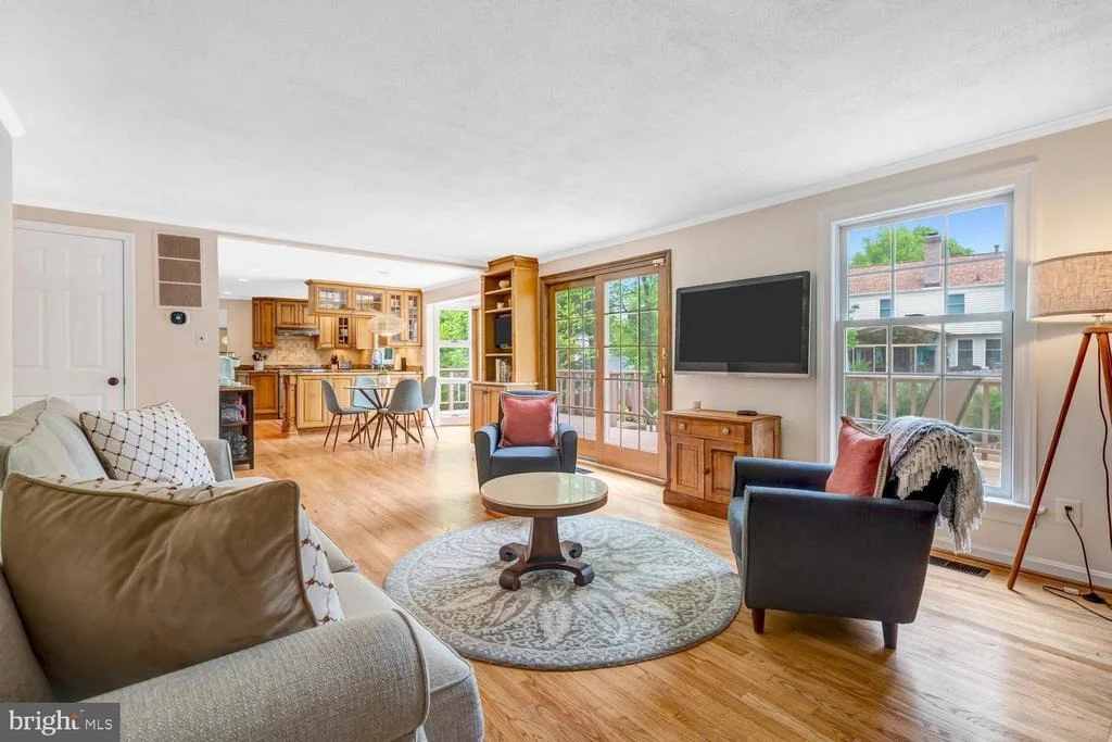Photo of 4212 PICKERING PLACE