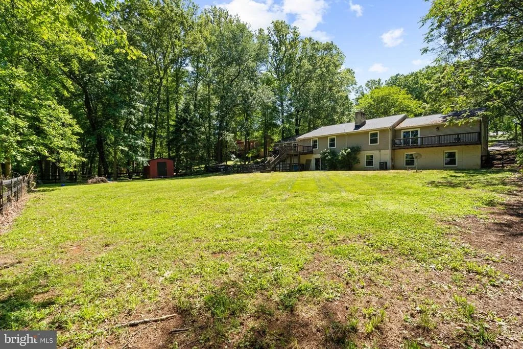 Photo of 7281 FORREST ROAD
