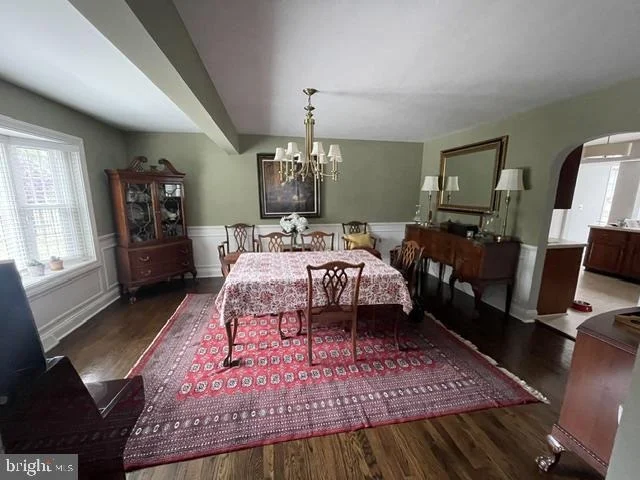 Photo of 321 N STANWICK ROAD
