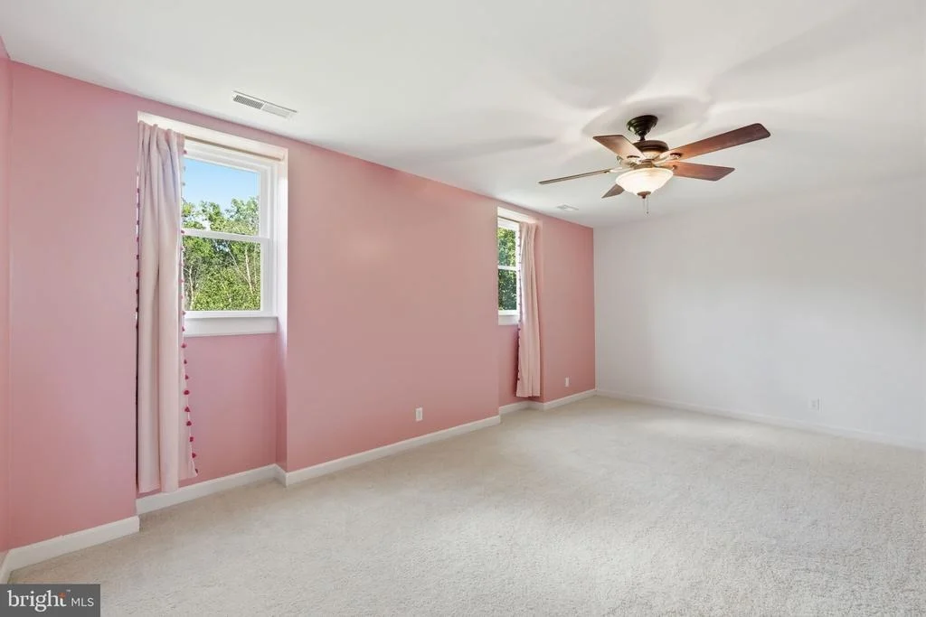 Photo of 4 WALL