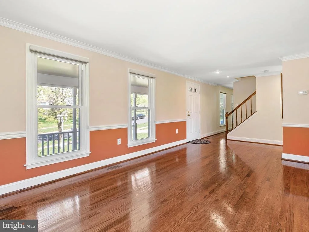 Photo of 2339 DECKMAN LANE