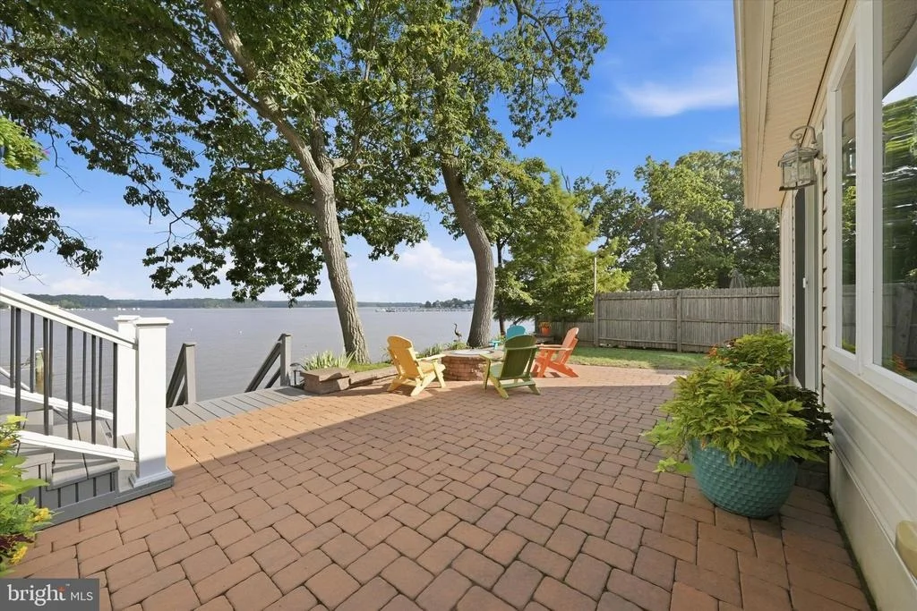 Photo of 127 ELKSIDE ROAD