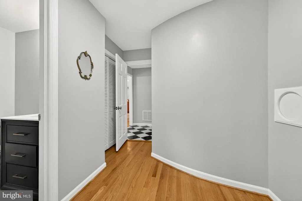 Photo of 11416 VALE ROAD