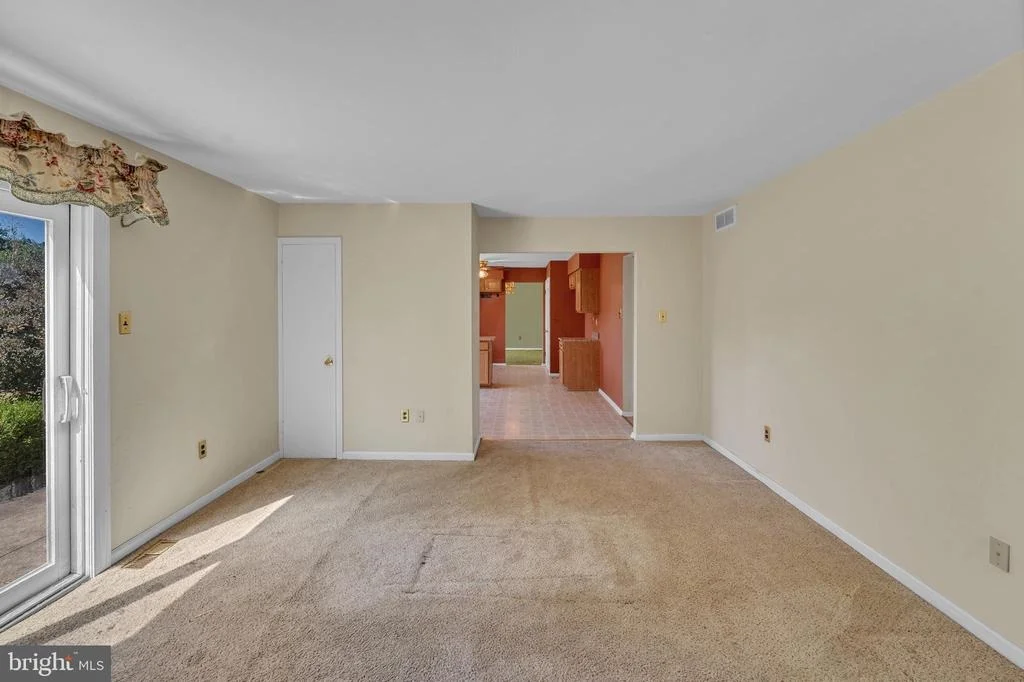 Photo of 1 CHATEAU DRIVE