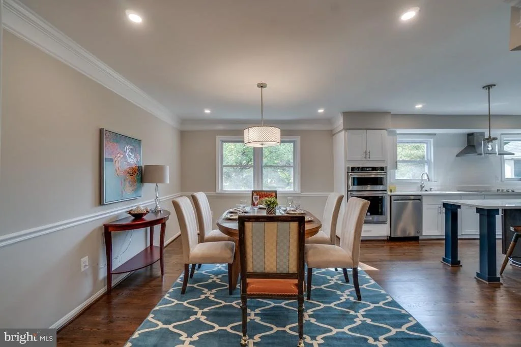 Photo of 913 SADDLEBACK COURT
