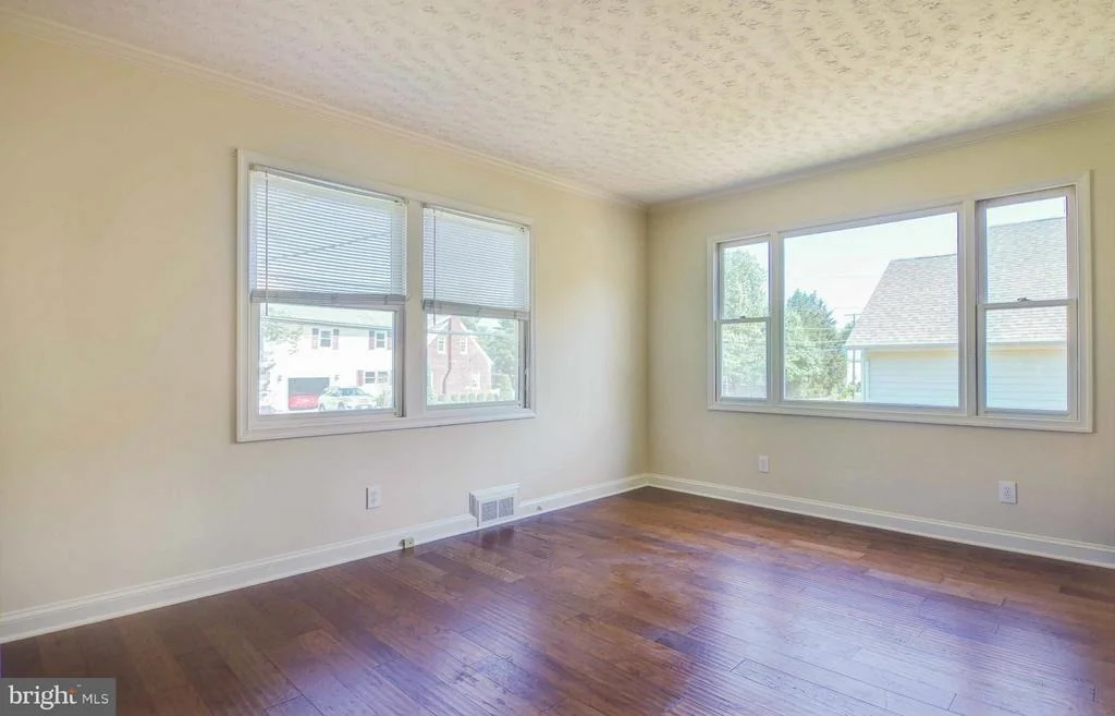 Photo of 3951 WALNUT STREET