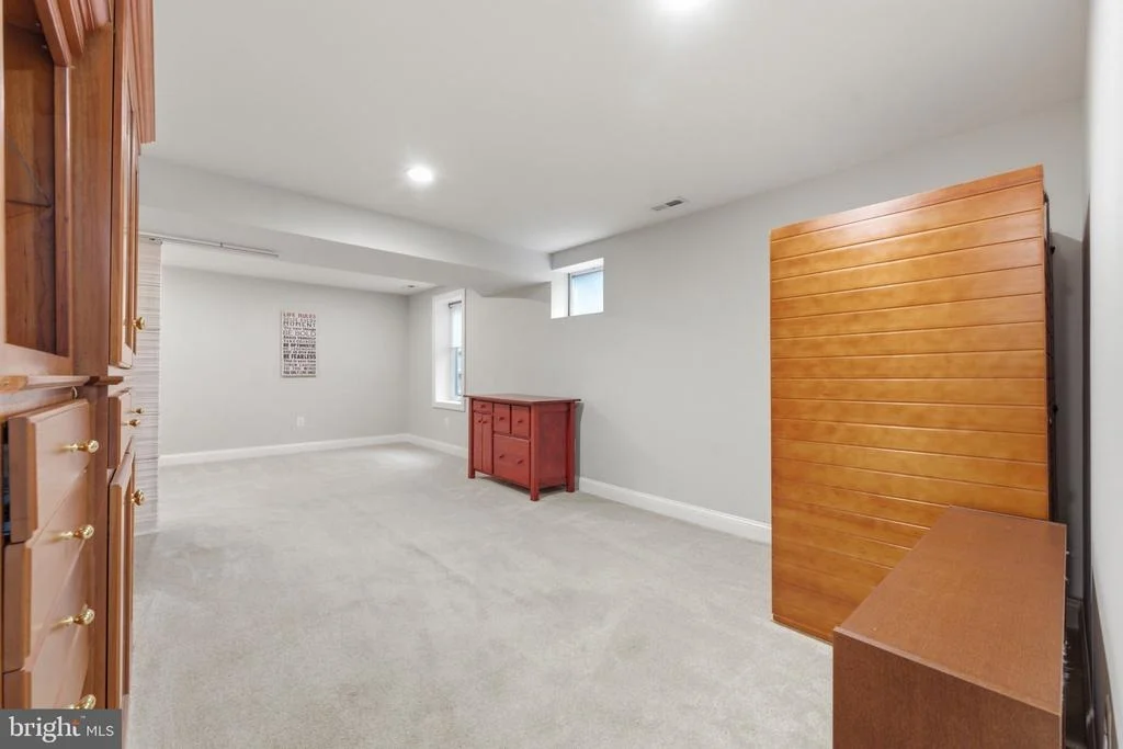 Photo of 9242 RAINBOW FALLS DRIVE