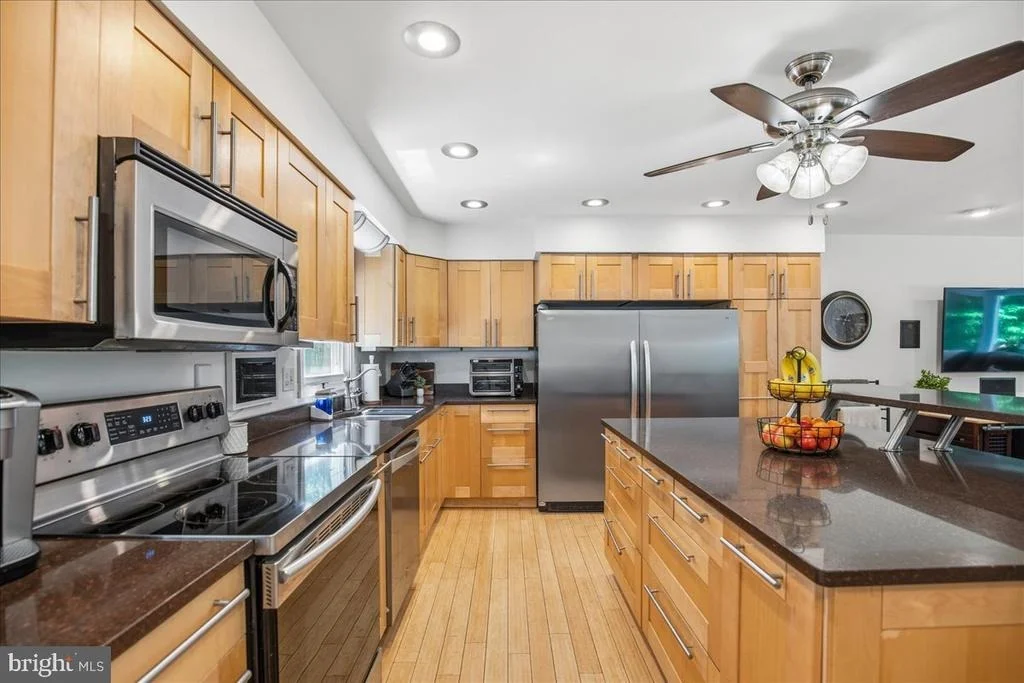 Photo of 1610 AVERY ROAD
