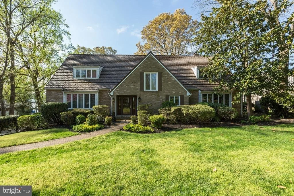 Photo of 5709 RIVER DRIVE
