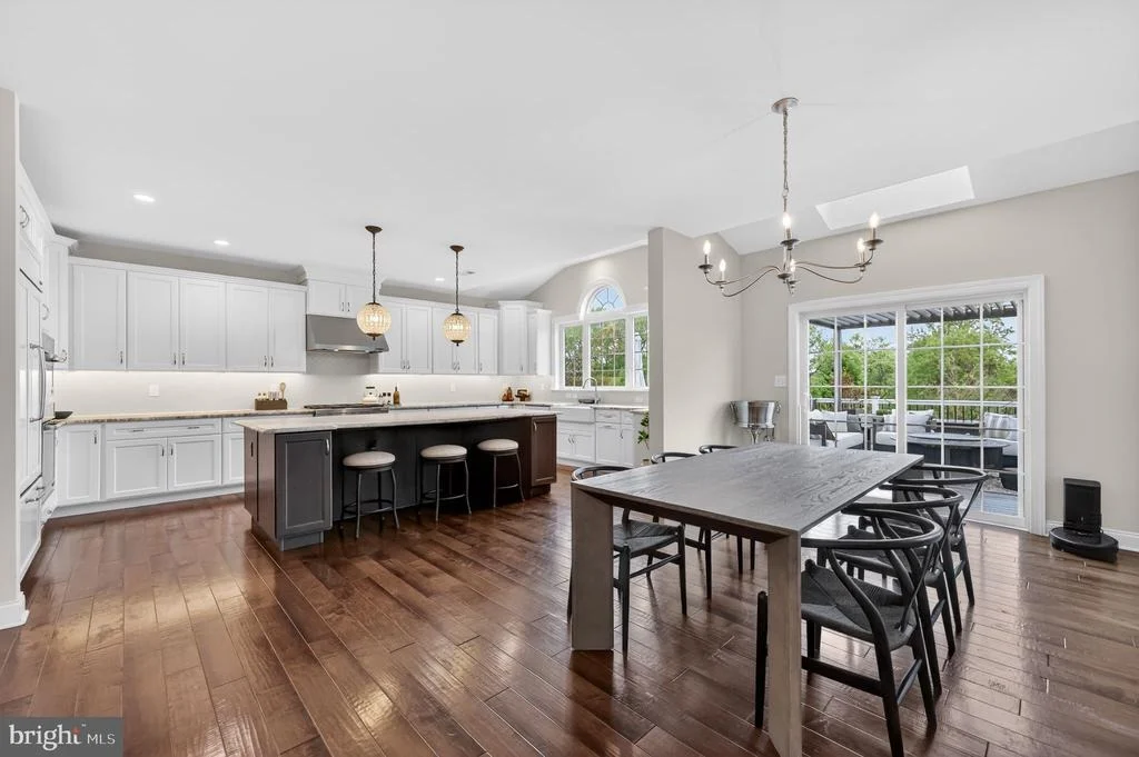 Photo of 1036 MATTHEW WAY