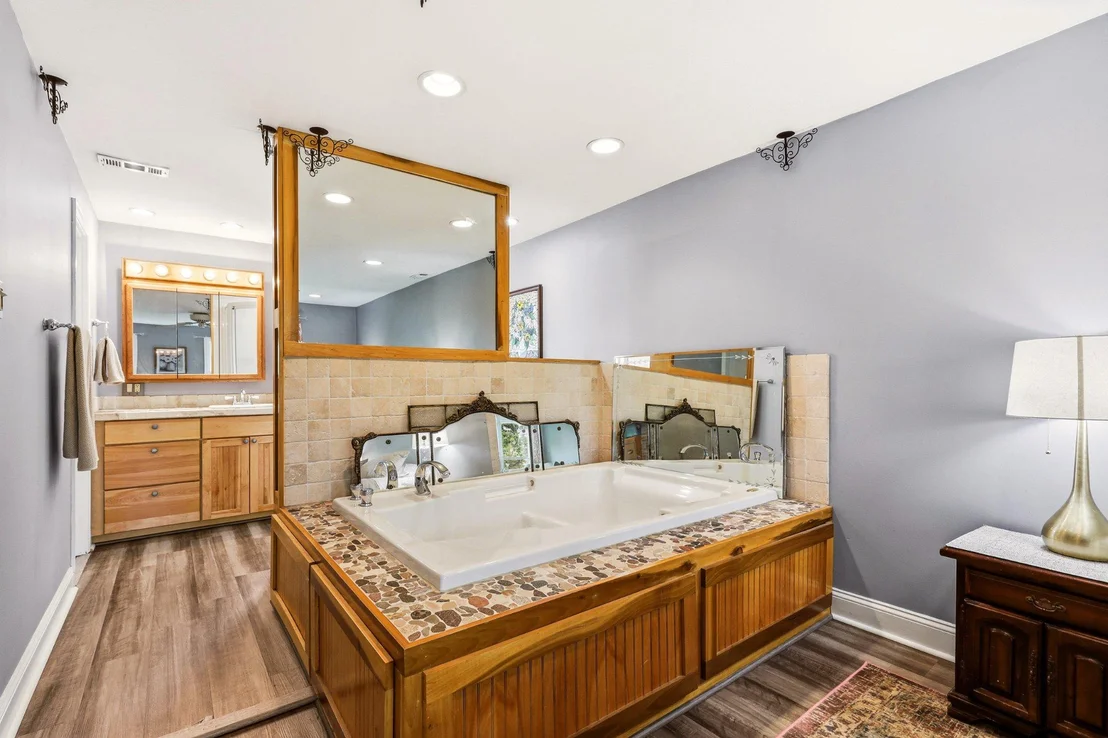 Photo of 536 SUNHAVEN DRIVE