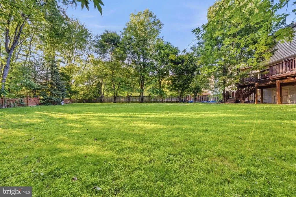 Photo of 21527 FOX FIELD CIRCLE