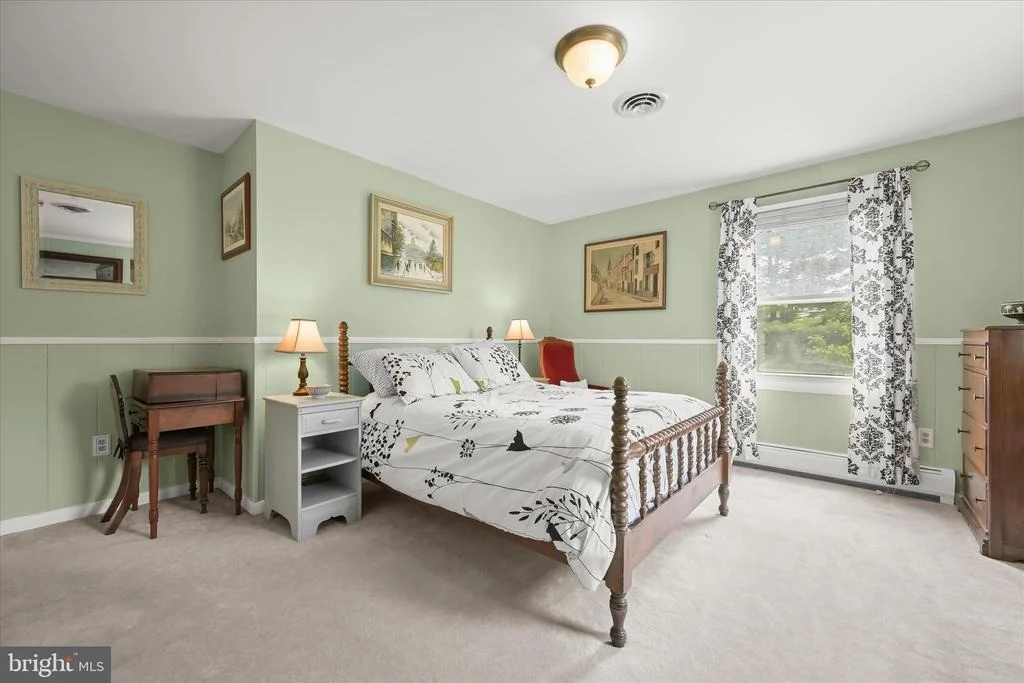 Photo of 2319 BRADDOCK ROAD