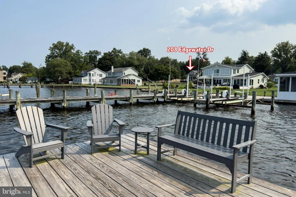 Photo of 208 EDGEWATER DRIVE
