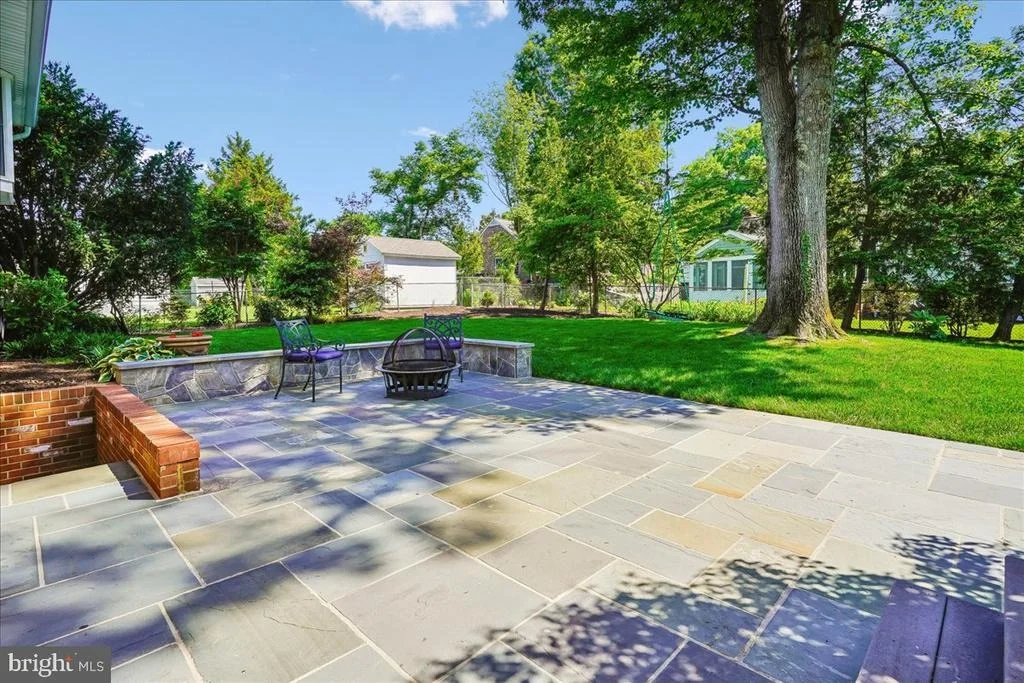 Photo of 1003 DEWOLFE DRIVE