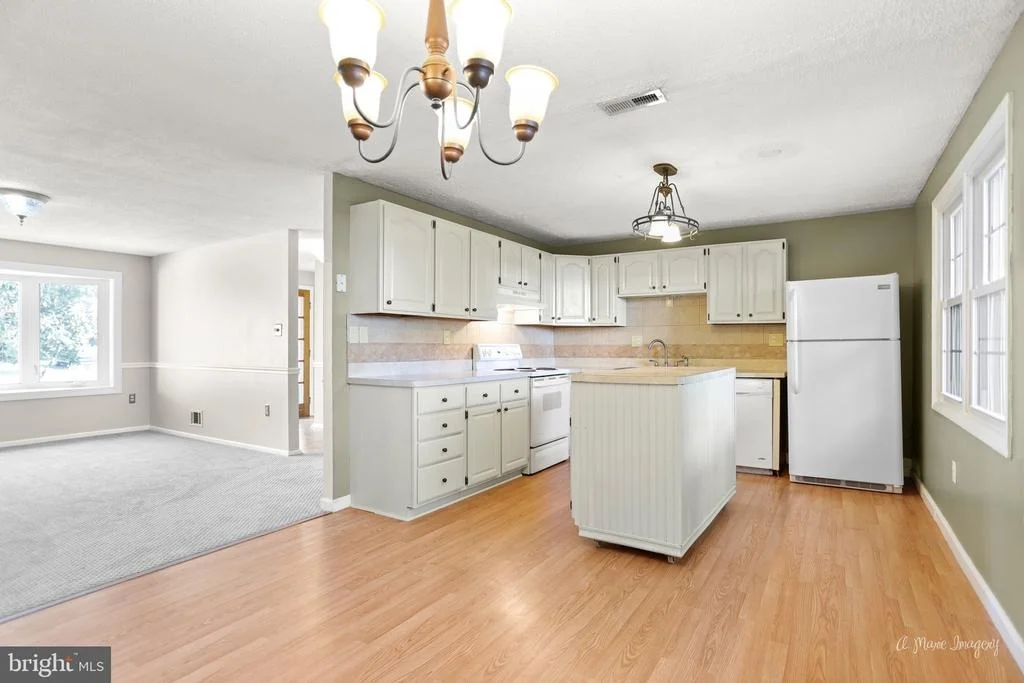 Photo of 2808 BREWSTER ROAD