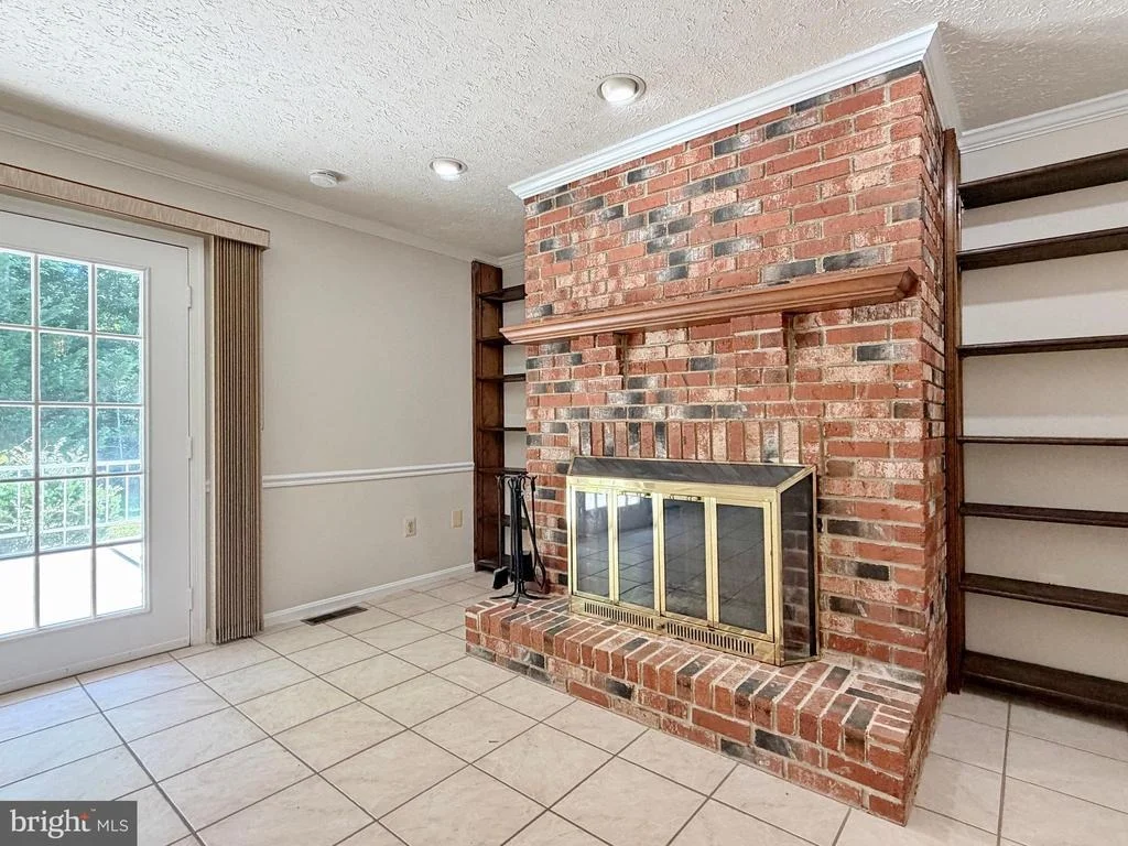 Photo of 6499 AURA DRIVE