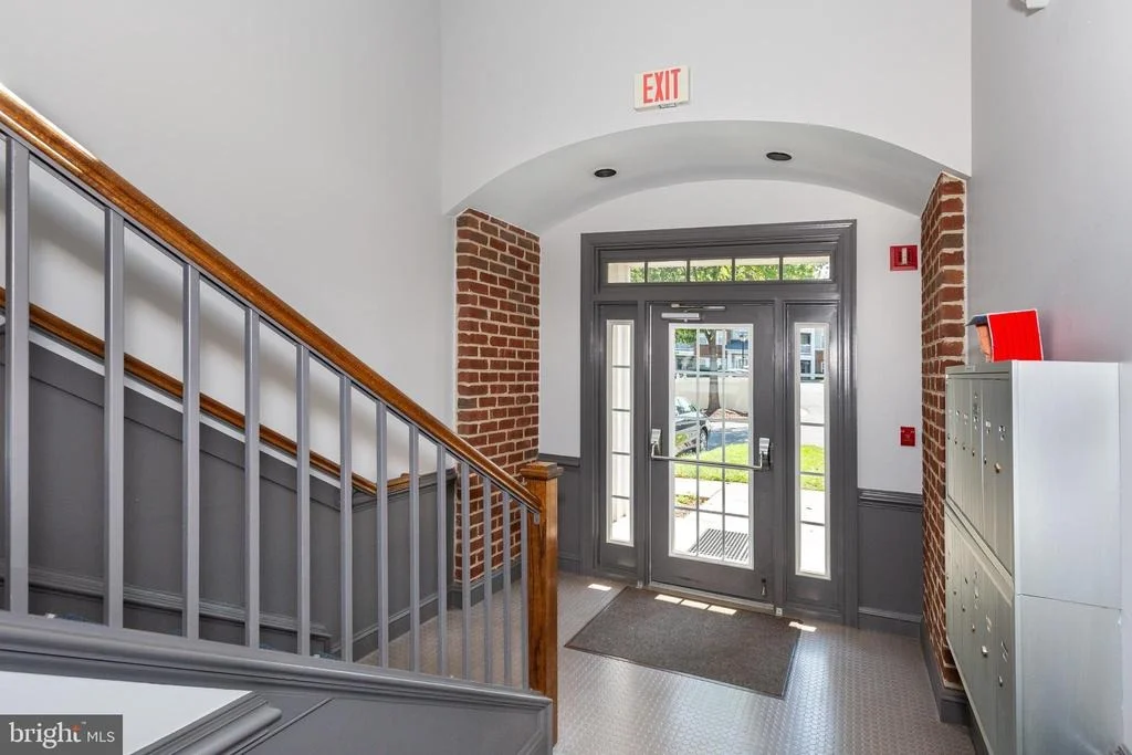 Photo of Unit 2A at 2406 DOMINION DRIVE
