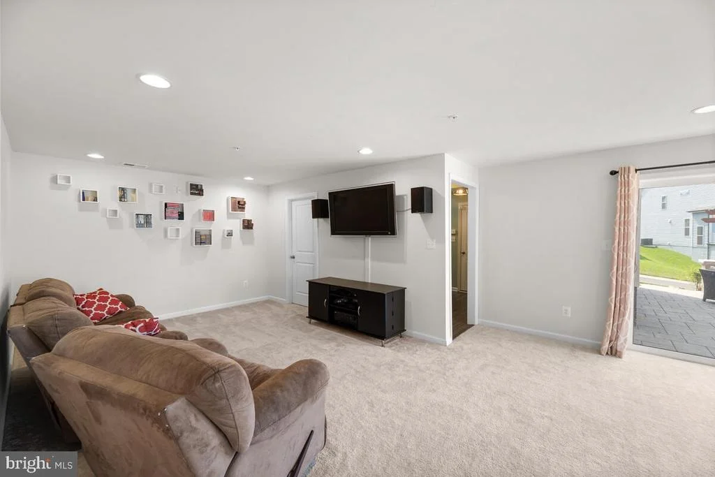 Photo of 8409 PINE BLUFF ROAD