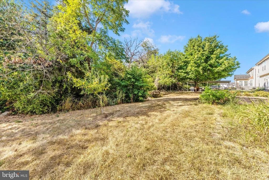 Photo of 12406 FALLEN TIMBERS CIRCLE
