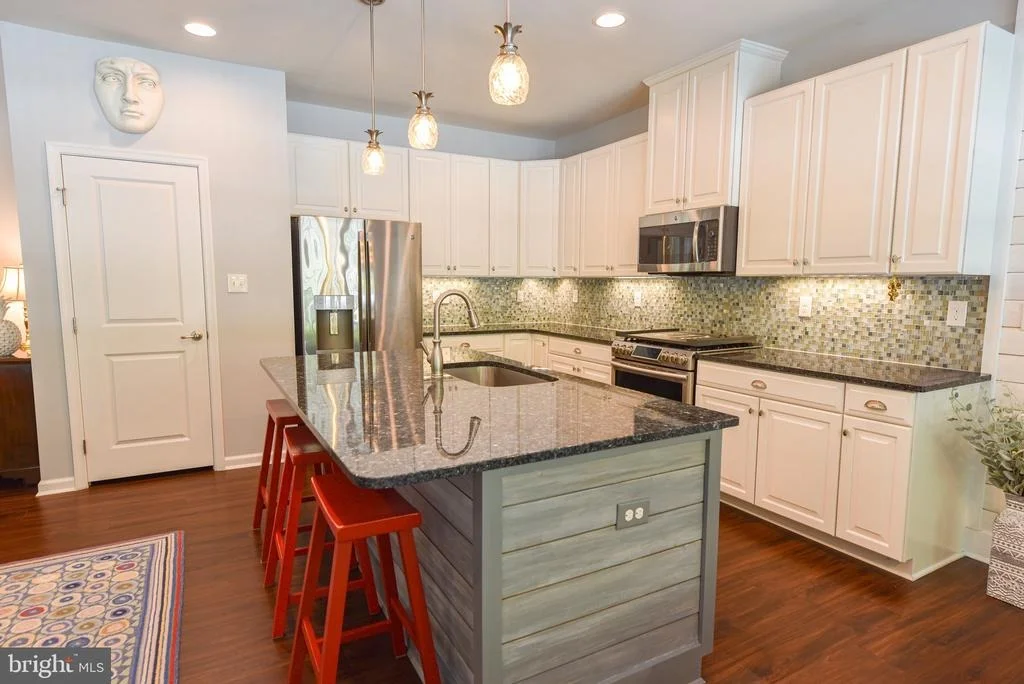 Photo of 33112 OGRE DRIVE