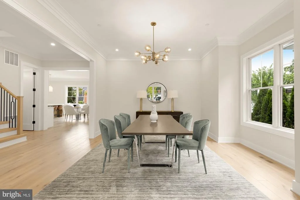Photo of 9512 FOREST ROAD