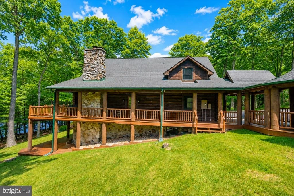 Photo of 42 RED OAK WAY