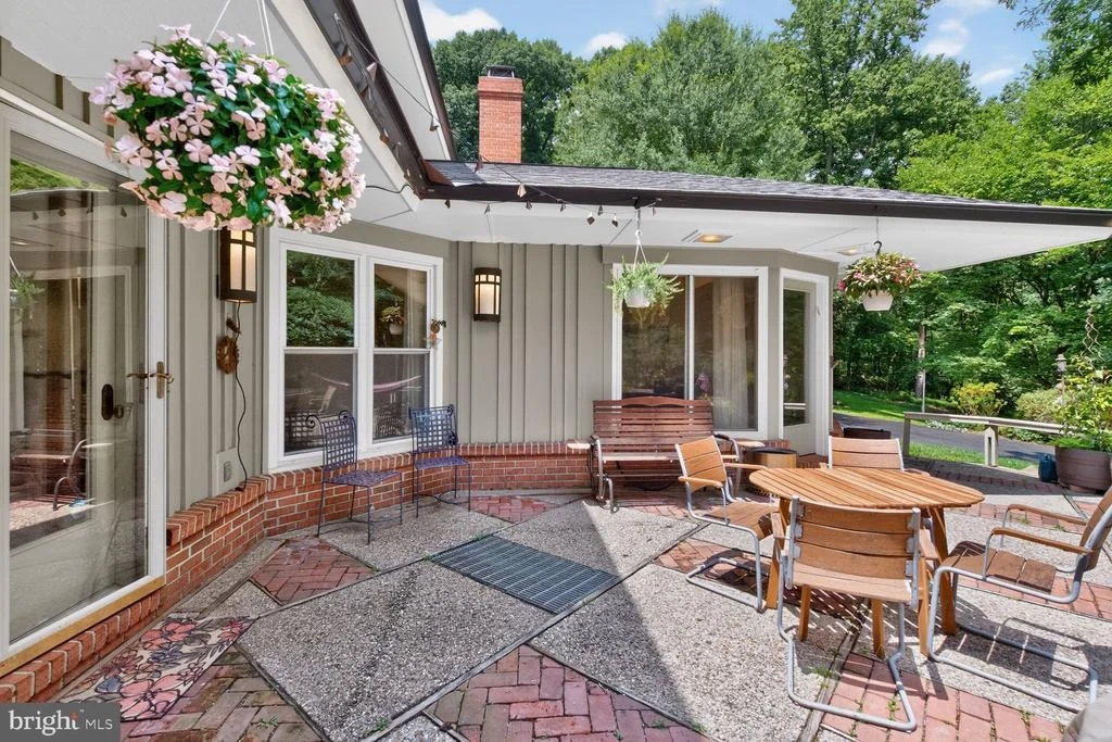 Photo of 1118 ORCHARD WAY