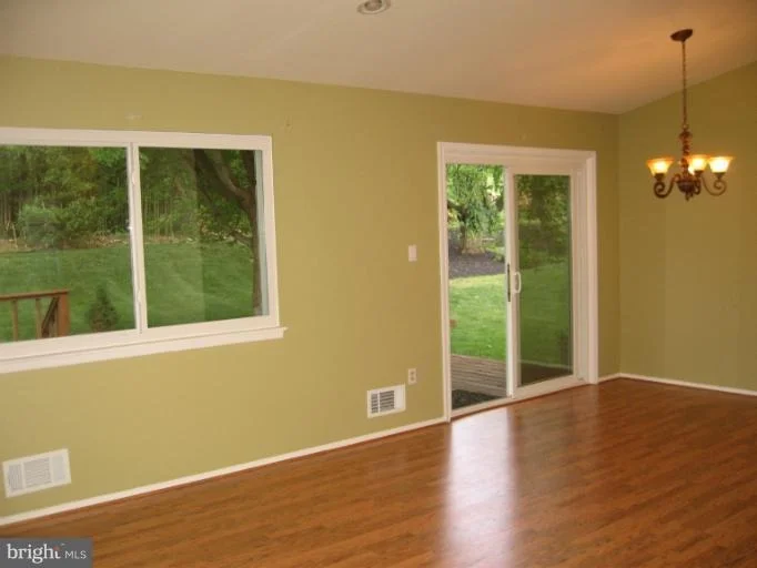 Photo of 14217 PICCADILLY ROAD