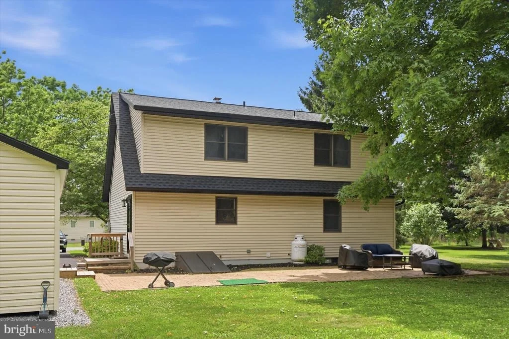 Photo of 115 JACKS MOUNTAIN ROAD