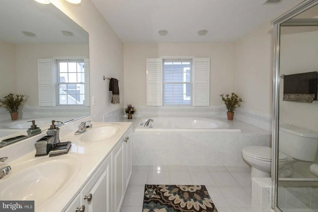 Photo of 3844 CARRIAGE HILL DRIVE