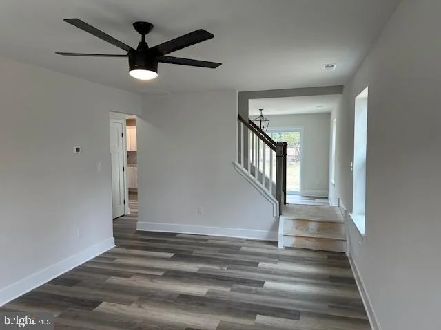 Photo of 258 CROWN POINT ROAD