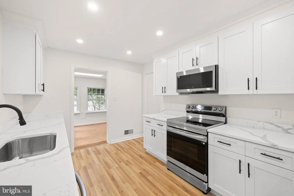 Photo of 9002 TEDDY RAE COURT