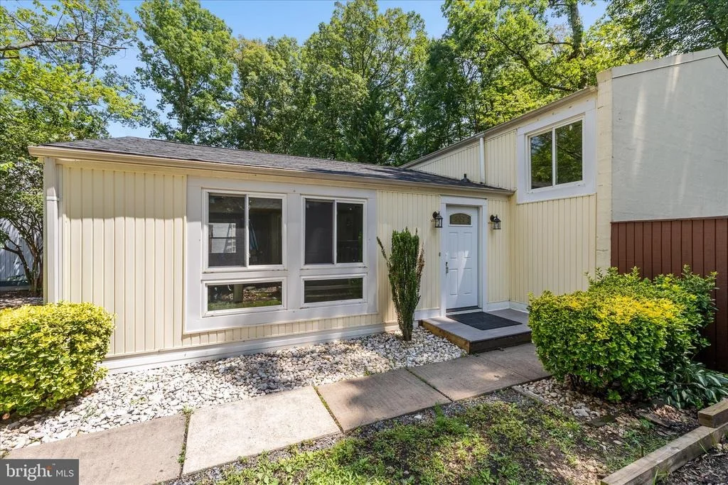 Photo of 2231 SANIBEL DRIVE