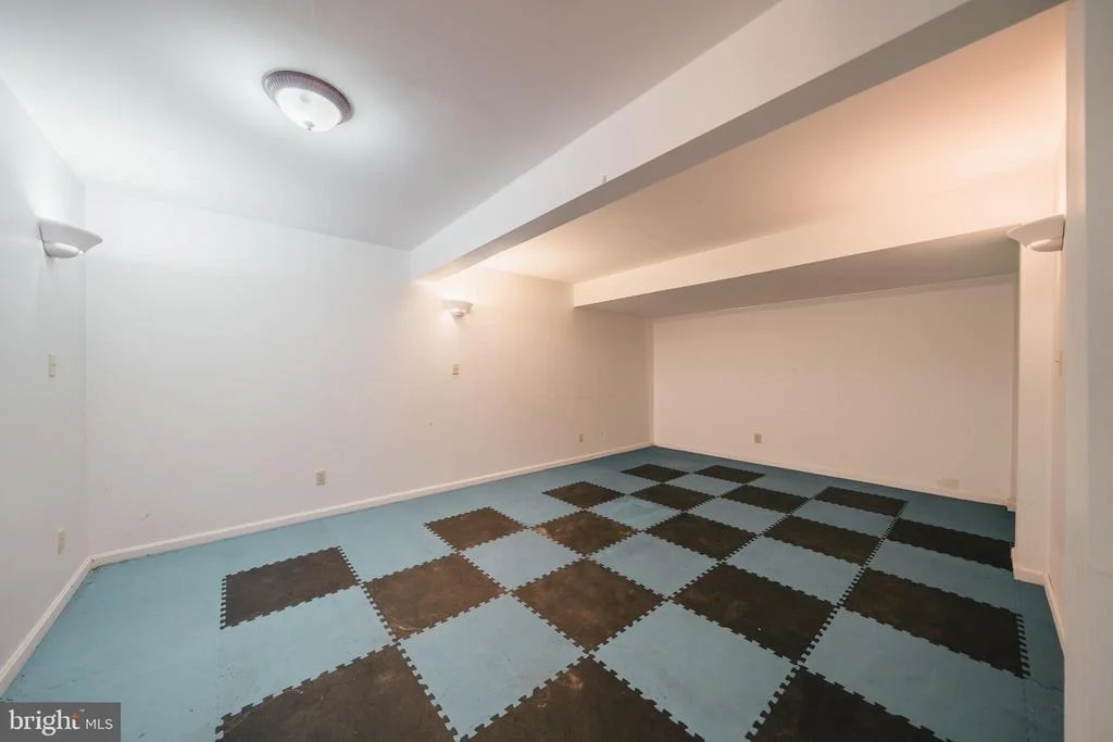 Photo of 12307 ROBIN ROAD