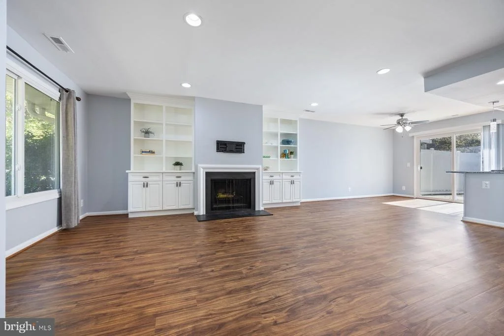 Photo of Unit 191A at 3221 LUDHAM DRIVE
