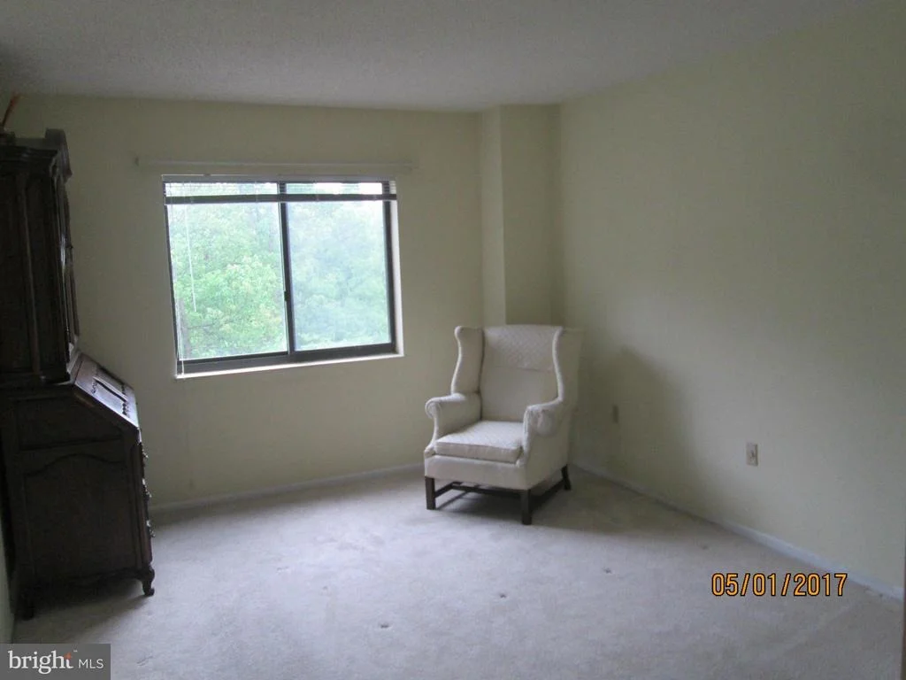 Photo of Unit 1405 at 15101 INTERLACHEN DRIVE