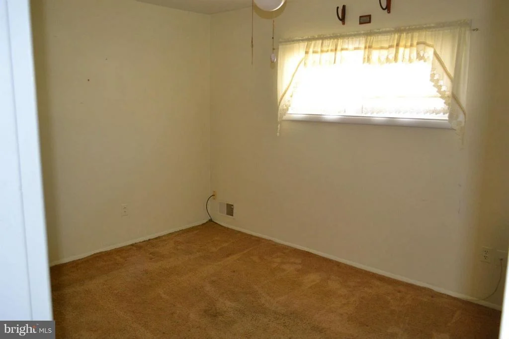 Photo of 113 TULIP DRIVE