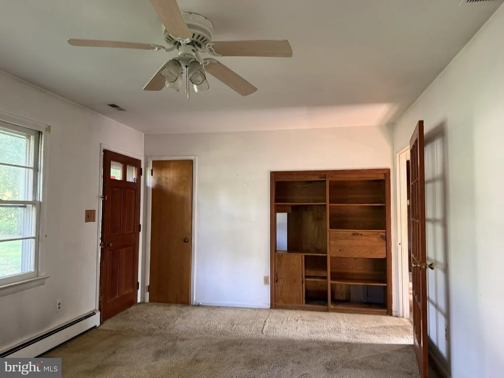Photo of 6682 QUERCUS DRIVE