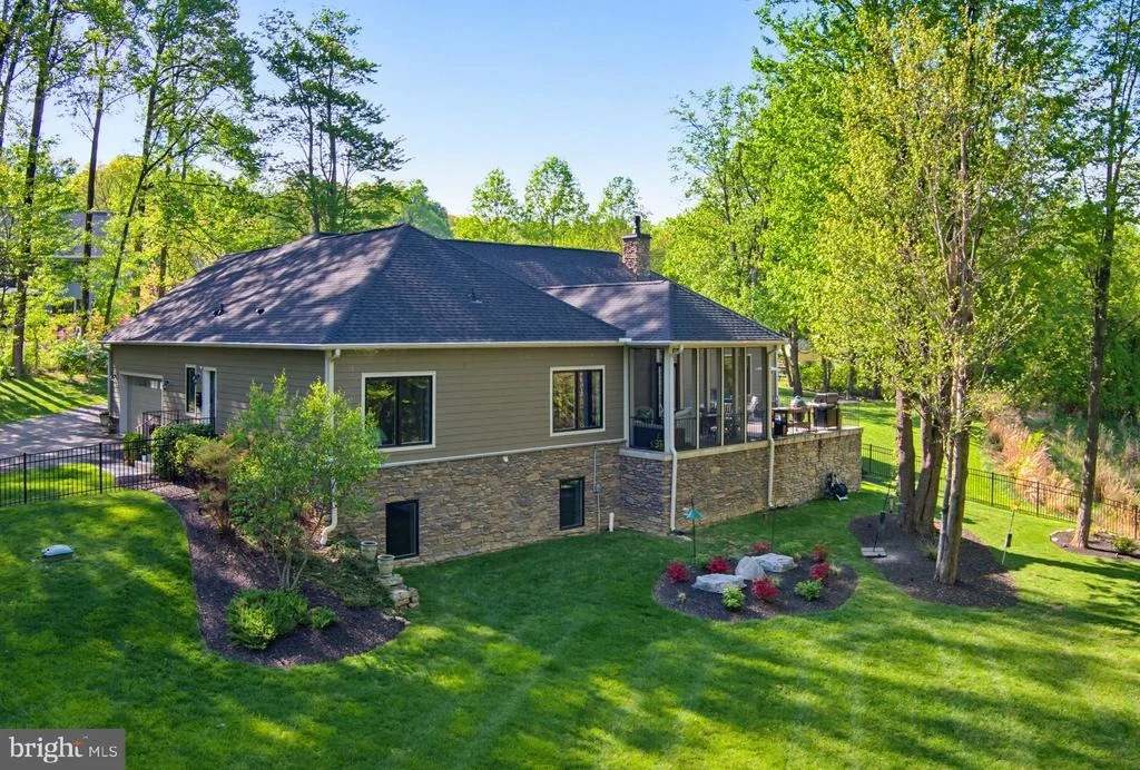 Photo of 8103 MOJAVE COURT