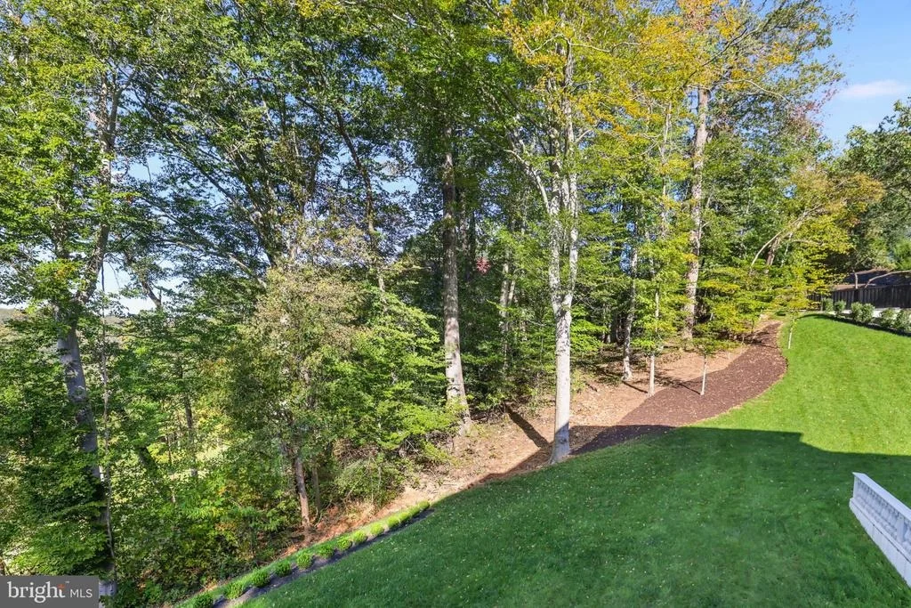 Photo of 620 RIVERCREST DRIVE