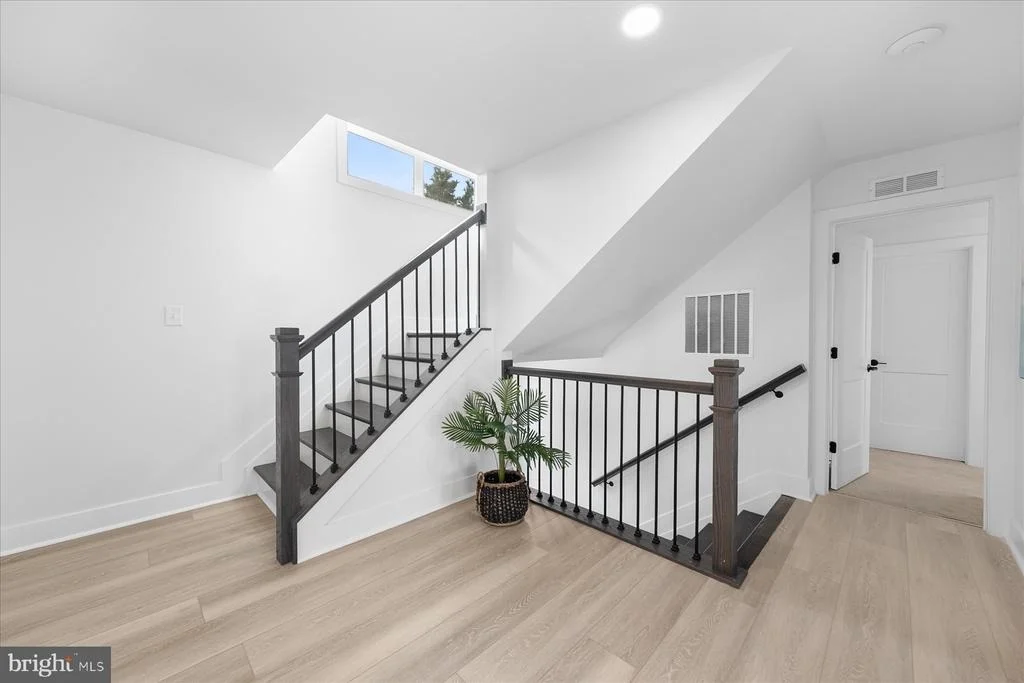 Photo of 39546 ADMIRAL ROAD