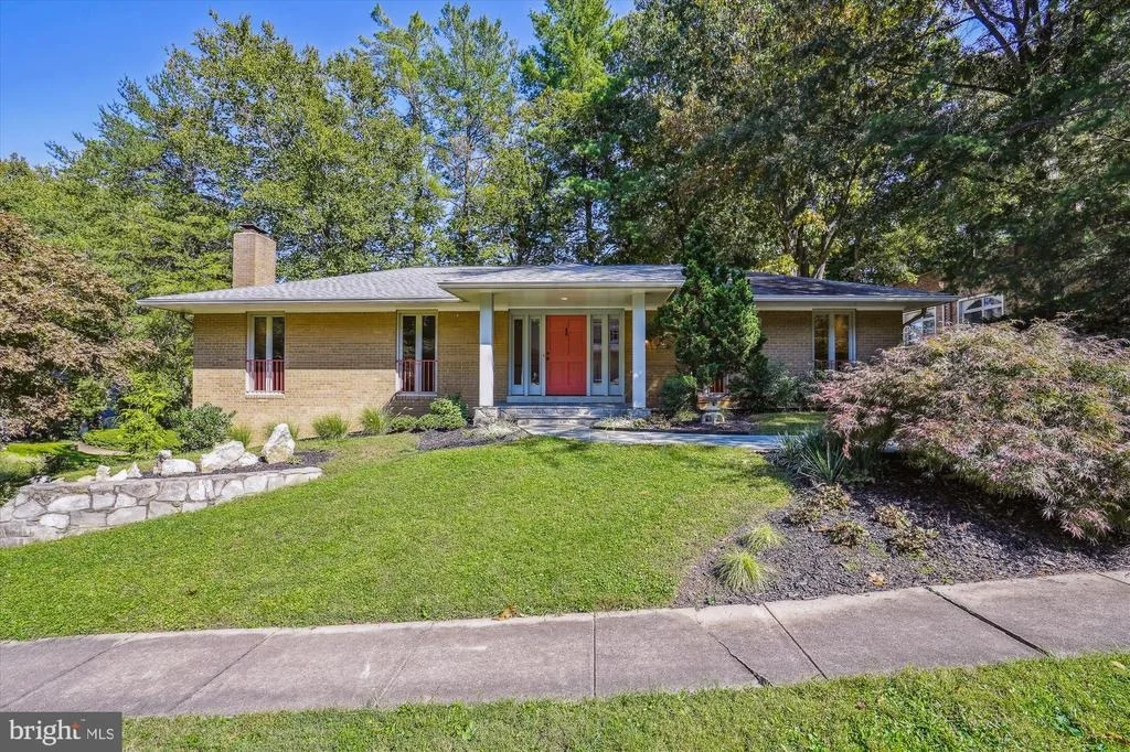 Photo of 4119 N RIDGEVIEW ROAD