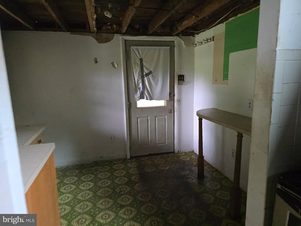 Photo of 9 MUNSON LANE